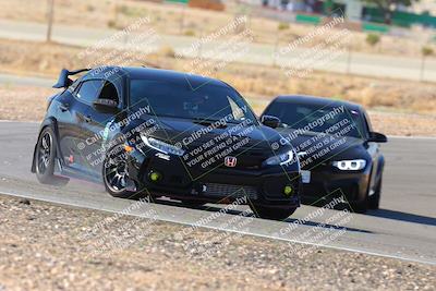 media/Oct-01-2022-Team Topak Racing (Sat) [[f860fb51be]]/2-Inter Low 2/session 1 turn 3/